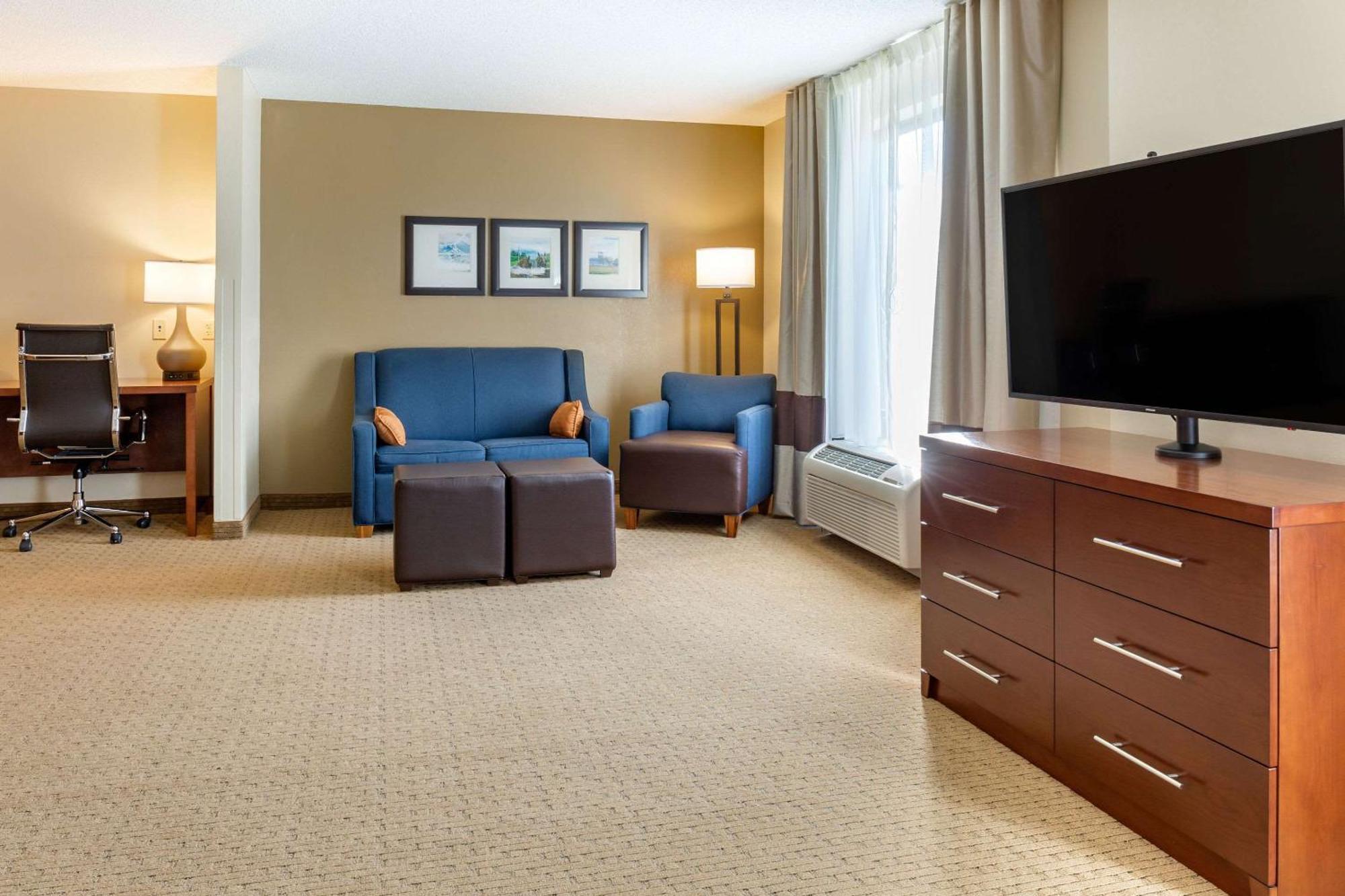 Comfort Suites Lancaster Amish Country Smoketown  Exterior foto